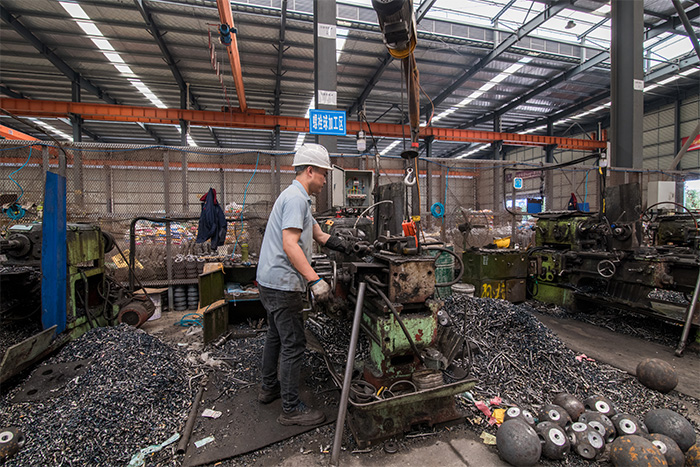 保山网架配件-螺栓球加工车间